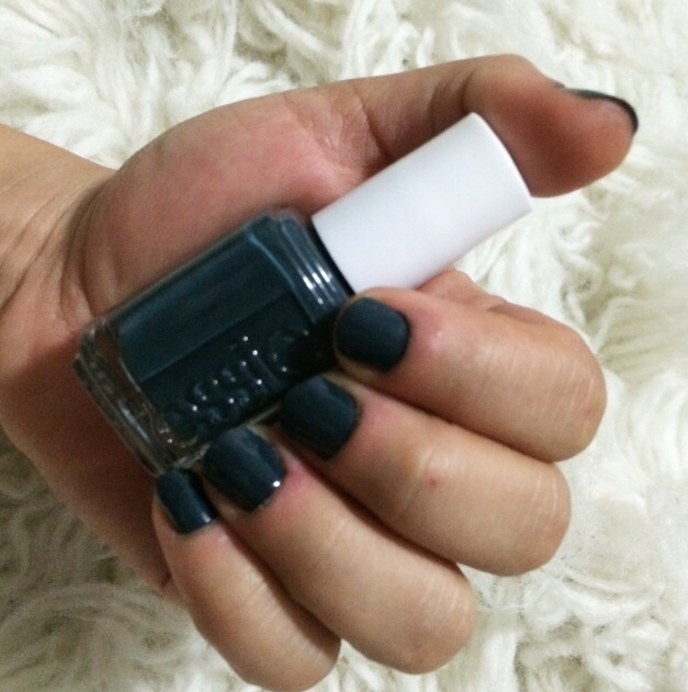 essie the perfect cover up nail polish