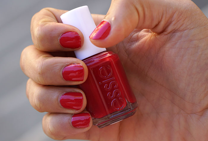 essie-red-nail-polish