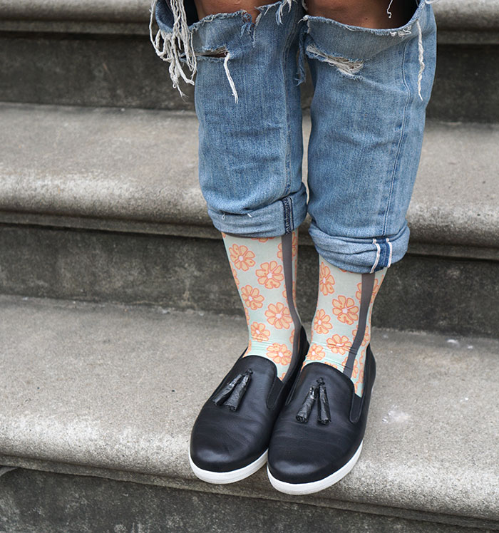 fitflop-tassel-black-loafters-stancy-fenty-rihanna-socks
